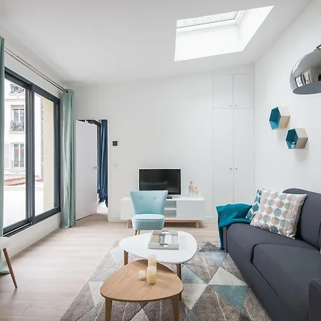 Le Scandinave, F3 Avec Terrasse, Saint Charles * Parigi
